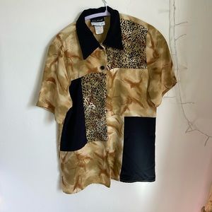 Vintage dagger collar, bowling look women’s blouse